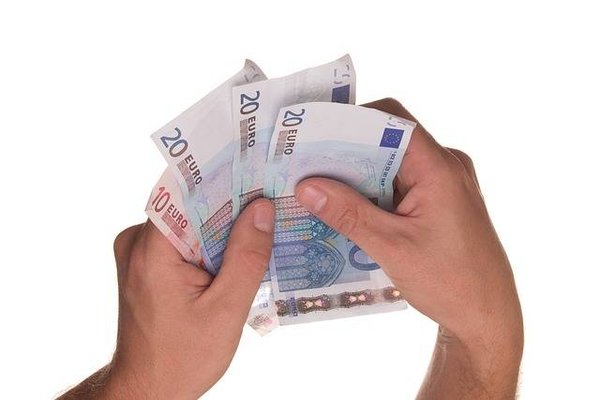 Combien gagne un agent immobilier par mois
